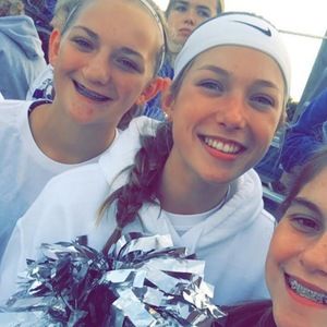 Meet your Posher, Olivia